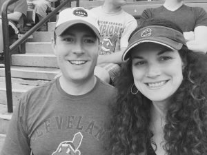How to Manage With a Spouse That Travels