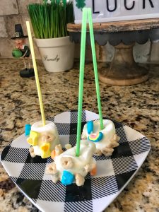 Leprechaun Treats Easy Marshmallow Pops