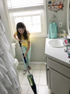 6 Steps to a Spring Clean Bathroom