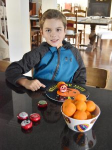 Kid Friendly Halloween Treats #parties #snacks #playdates #treats