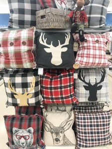 Holiday Pillows at Marshalls #plaid #inexpensive #holidaydecor #farmhouse