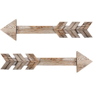 These set of 2 arrows are perfect for Valentine's Day decor #farmhousestyle #valentinesday #rustic