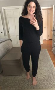 Review of the Trendsend Subscription Box 2019 #winteroutfits #subscriptionboxes #momstyle