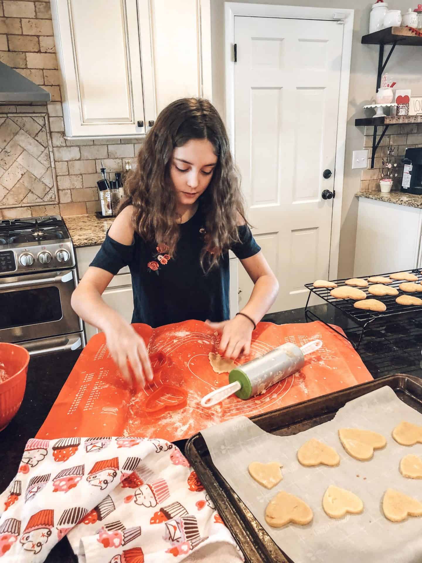 Mom Blogger at Coffee Pancakes and Dreams #momlife #lifewithkids #mommyblogger