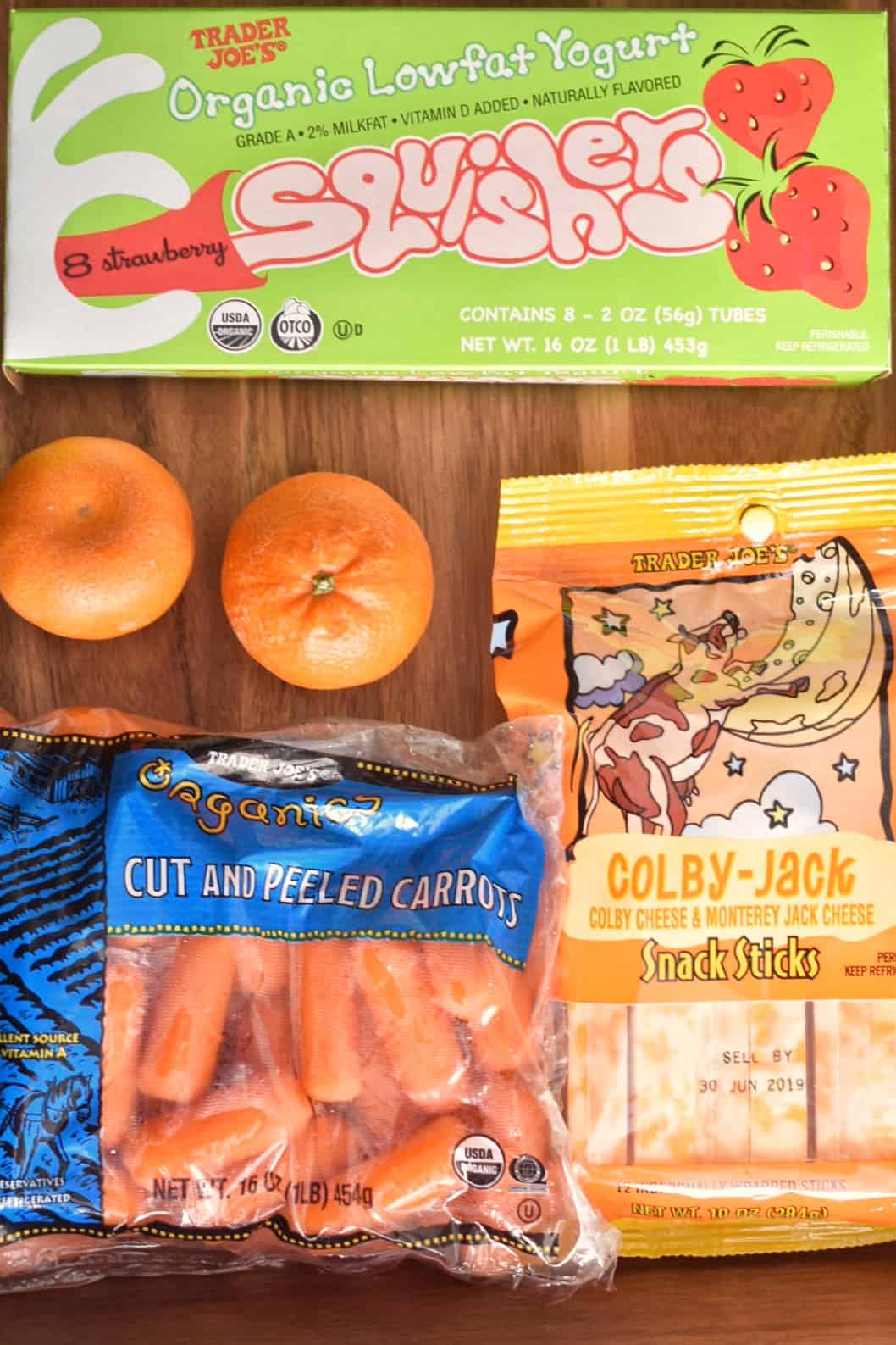25+ Kid Friendly Family Friendly Trader Joe's Snacks #favorites #healthysnacks #shoppinglist