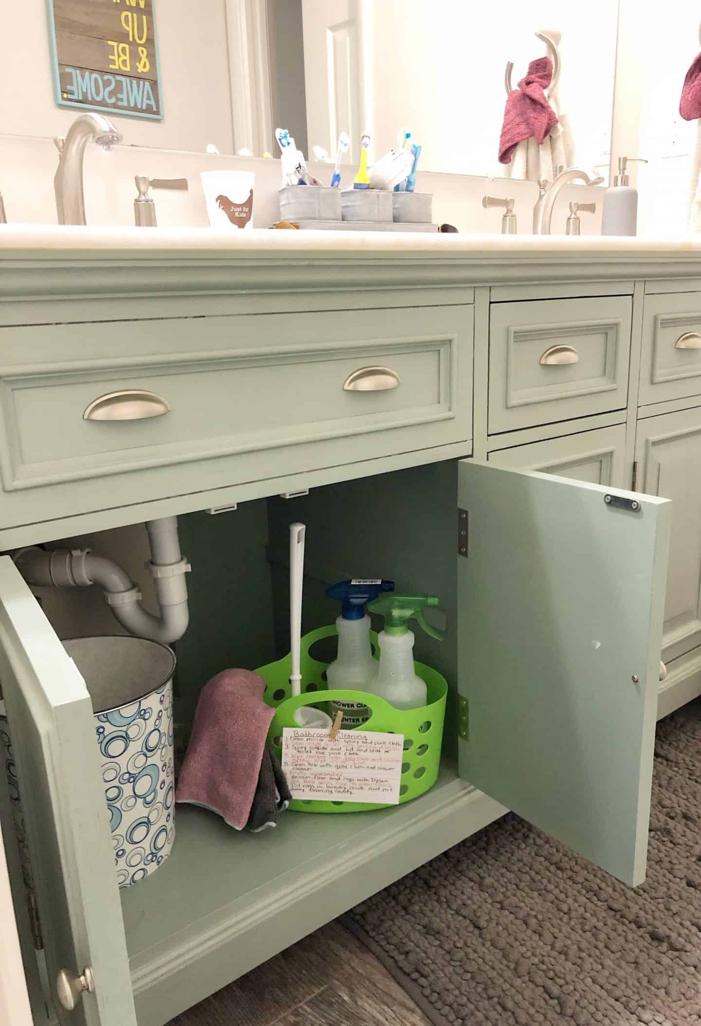 How to teach kids to clean with cleaning caddies #momtips #chores #kids #parentingideas #funchoreideas