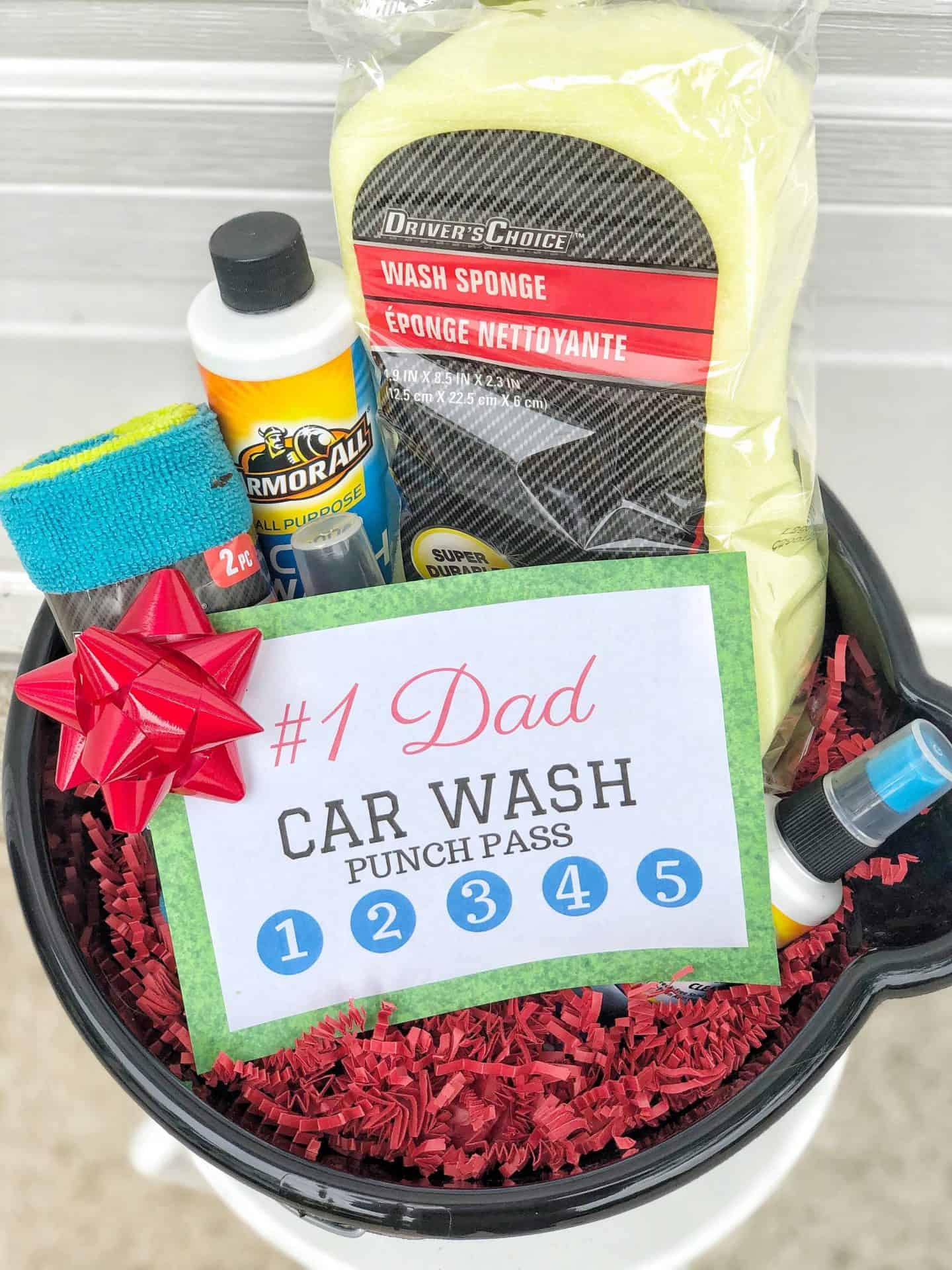 DIY Father's Day Gift Basket Idea #homemade #giftsforhim #dads