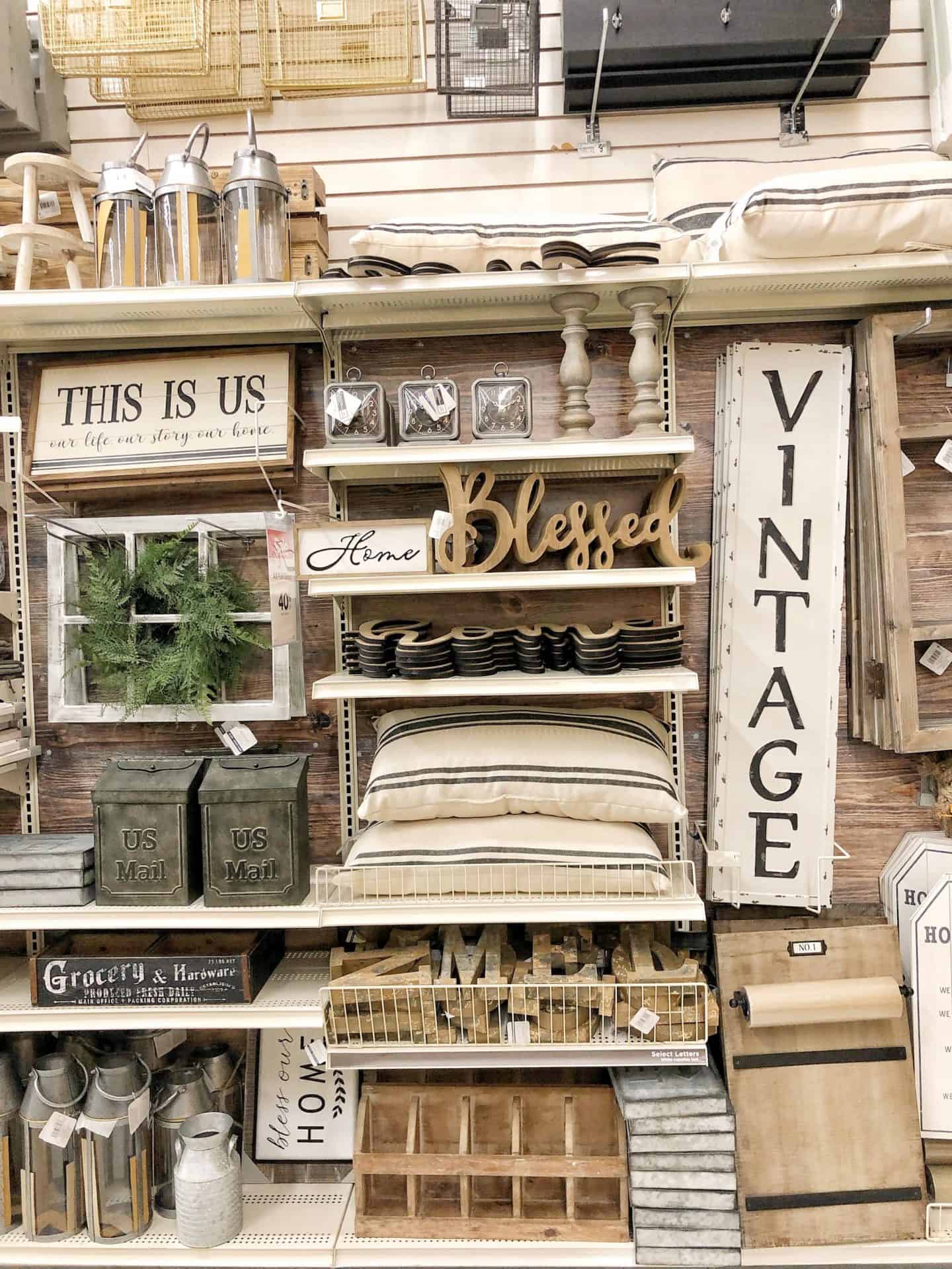 Fall farmhouse decor ideas #michaels #fixerupper #rustic