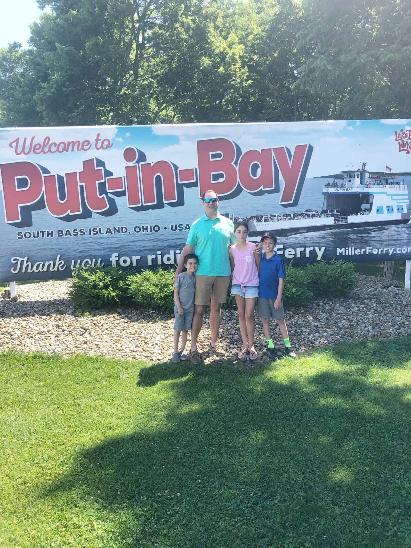 Getting around Put in Bay with Kids #cleveland #lakeerie #staycation