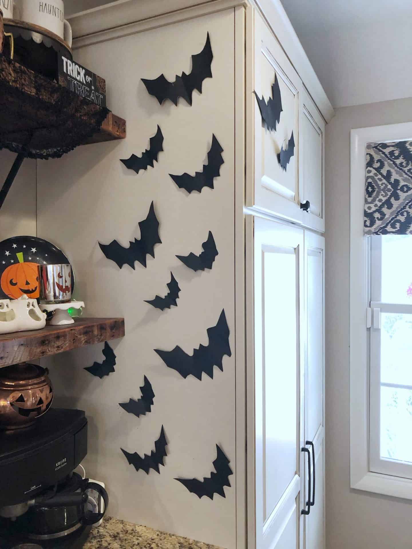 Flying Bats Wall Decor DIY