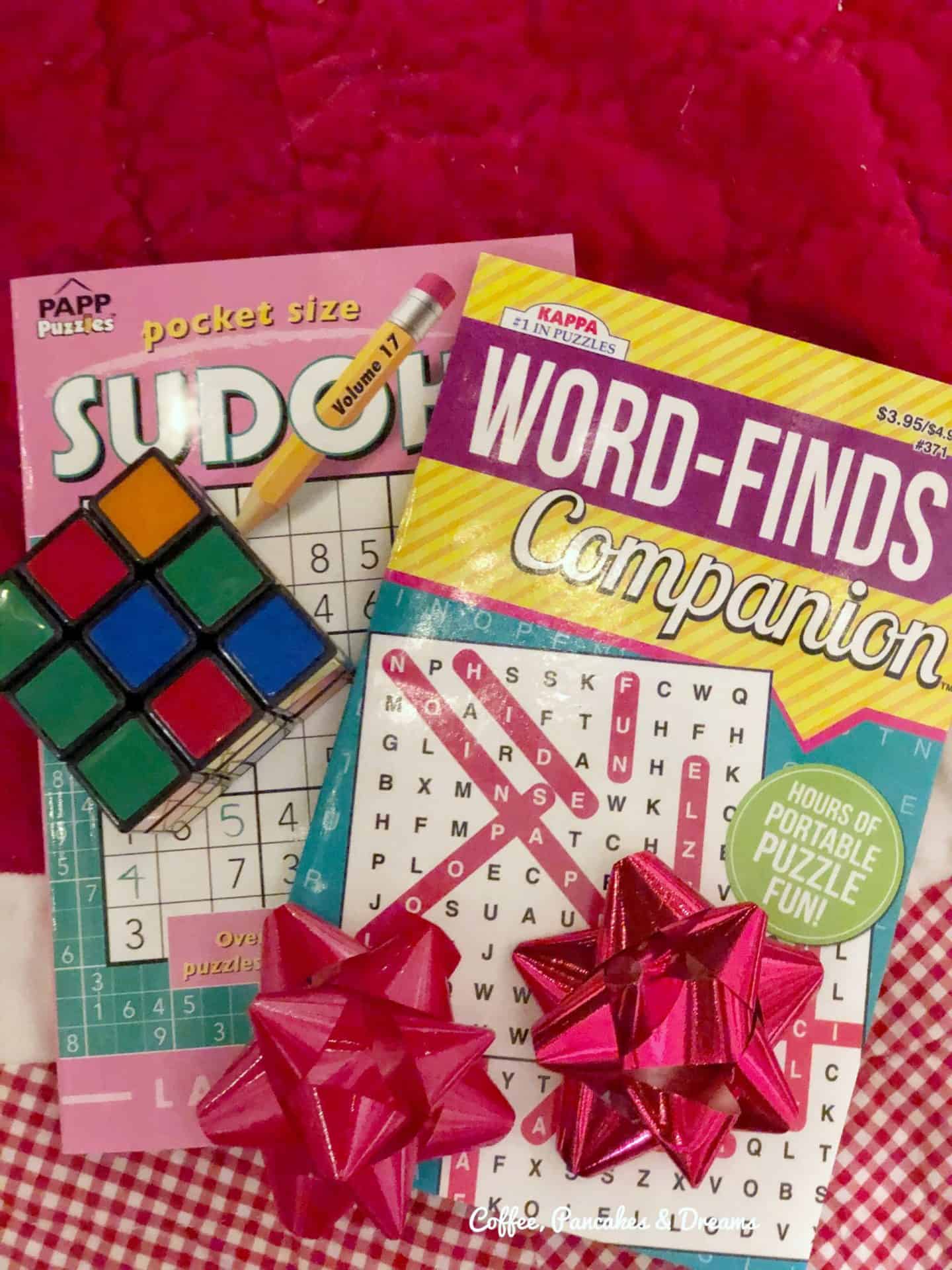 $5 Gift Exchange Ideas #christmas #dollarstore #teens #family