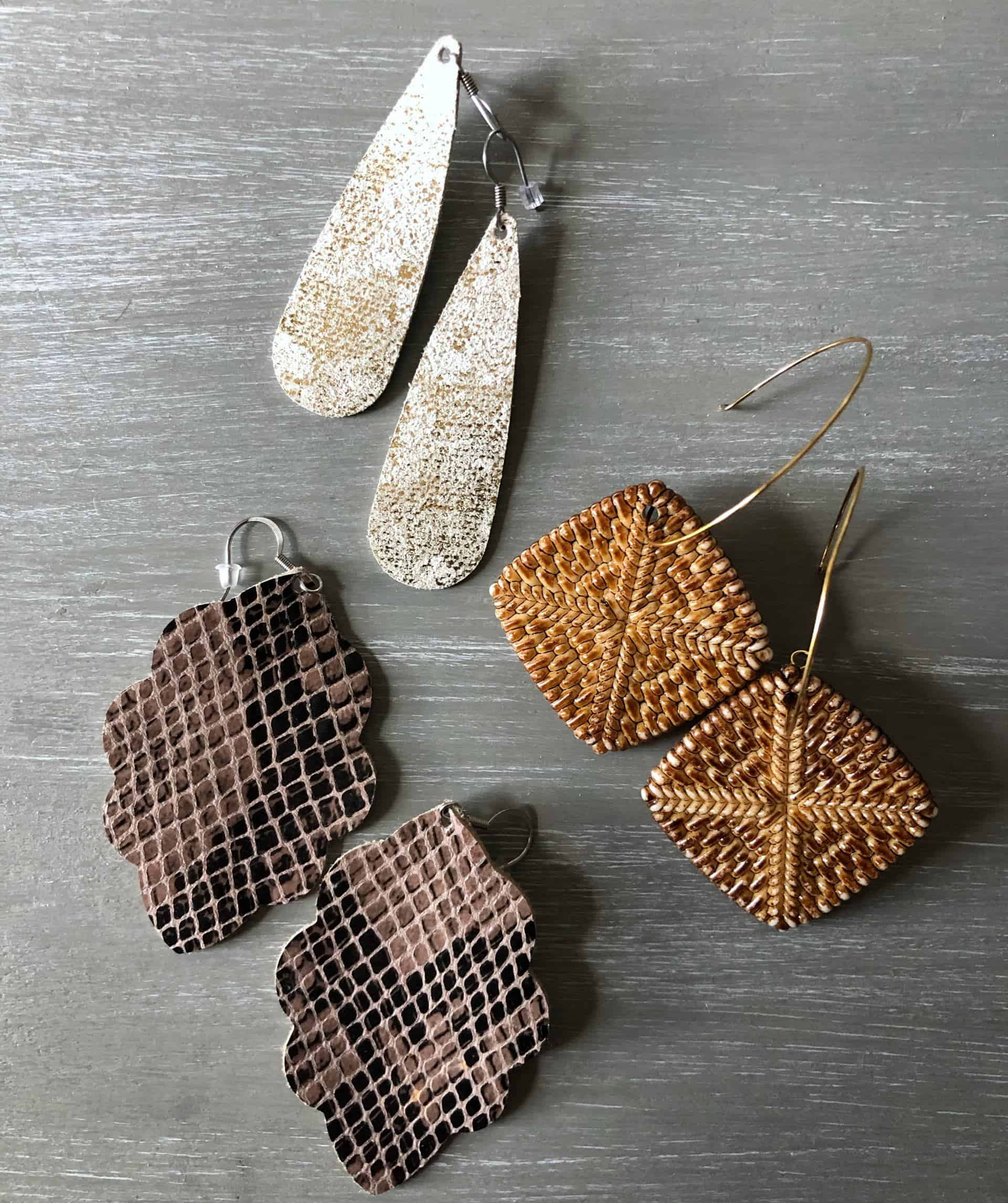 Gifts for Mom 2020 #christmas #earrings