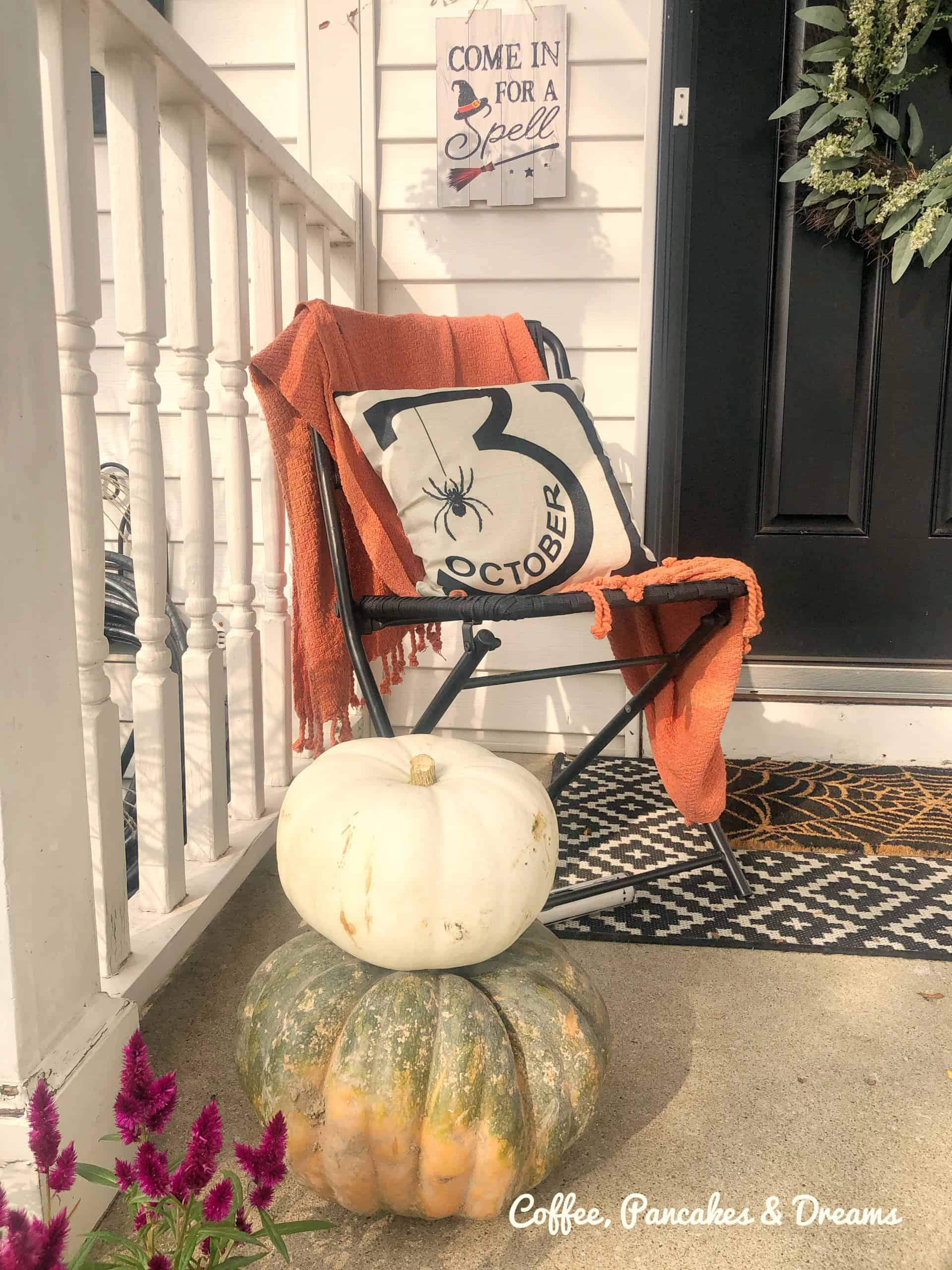 Farmhouse Halloween Front Porch